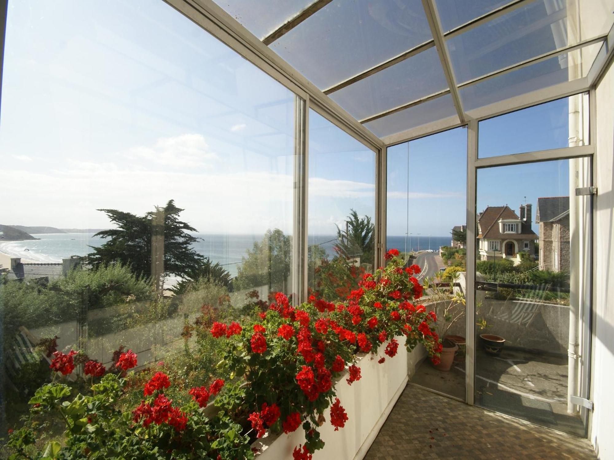 Beautiful Holiday Home With Sea View In Erquy Zewnętrze zdjęcie